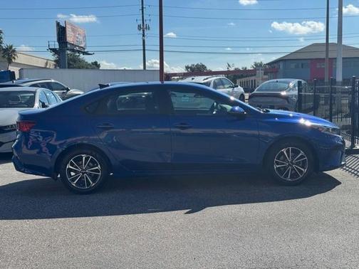 2022 Kia Forte LXS