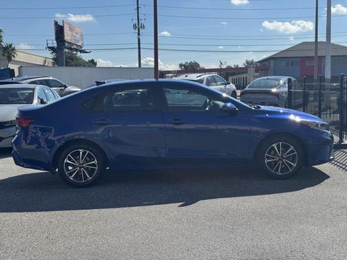 2022 Kia Forte LXS
