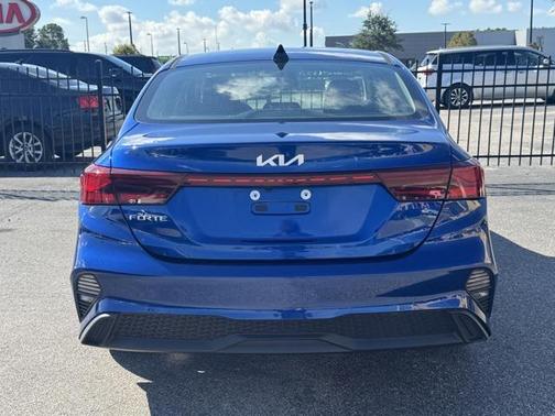 2022 Kia Forte LXS