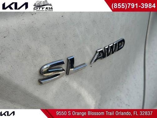 White 2018 Nissan Murano SL
