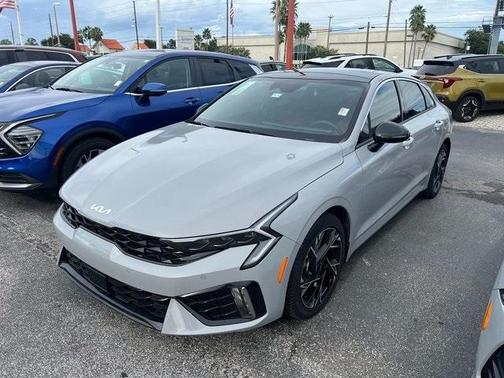 2025 Kia K5 GT-Line