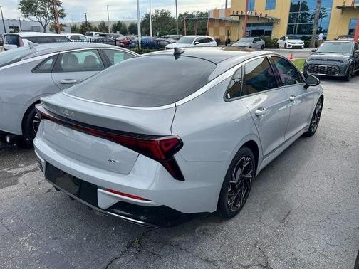 2025 Kia K5 GT-Line