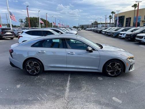 2025 Kia K5 GT-Line