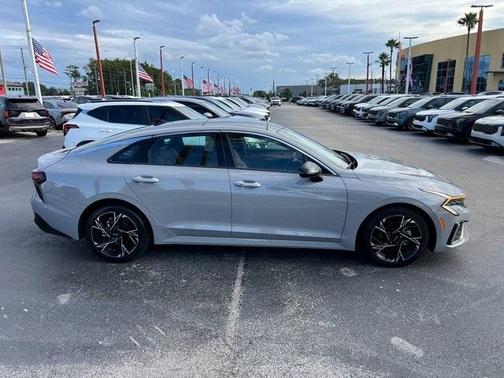 2025 Kia K5 GT-Line