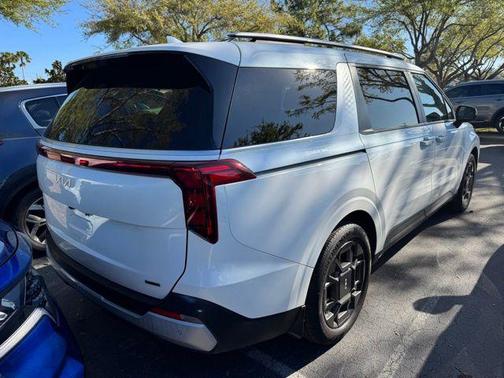 2025 Kia Carnival Hybrid EX