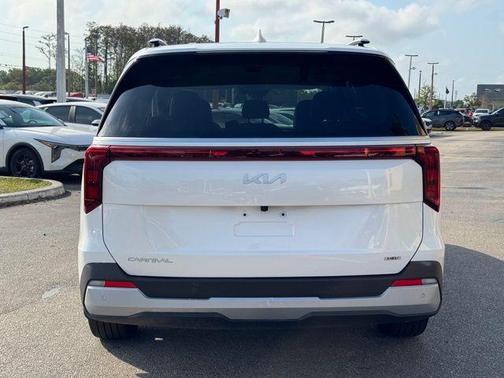 2025 Kia Carnival Hybrid EX