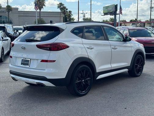 White 2019 Hyundai TUCSON Night