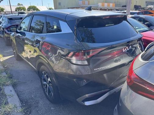 2023 Kia Sportage EX