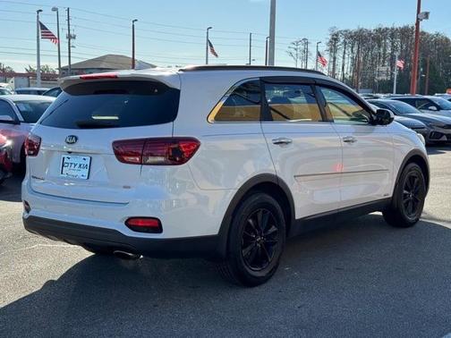 2019 Kia Sorento LX