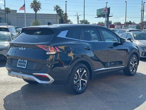 Black 2024 Kia Sportage EX
