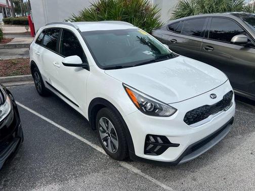 2021 Kia Niro LX