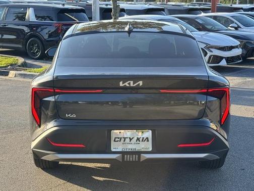 2025 Kia K4