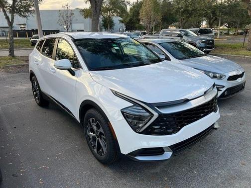 2024 Kia Sportage EX