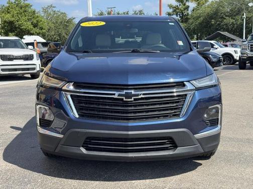 2022 Chevrolet Traverse LS
