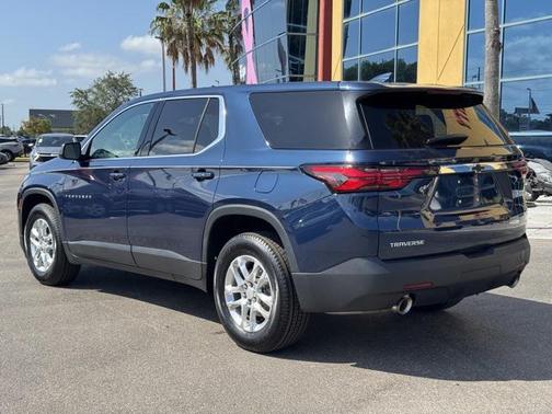 2022 Chevrolet Traverse LS