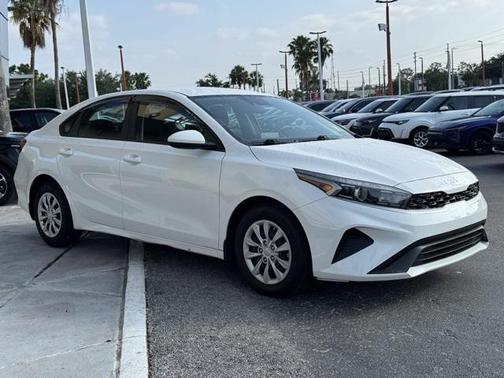 2023 Kia Forte LX