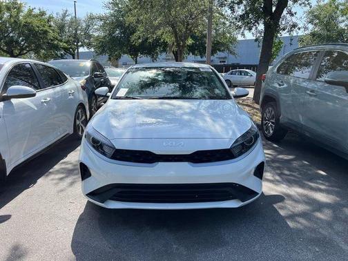 2023 Kia Forte LX