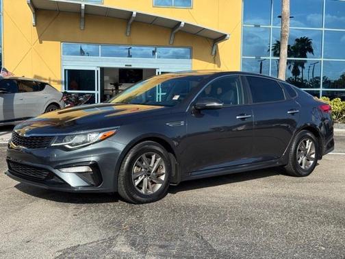 2020 Kia Optima LX