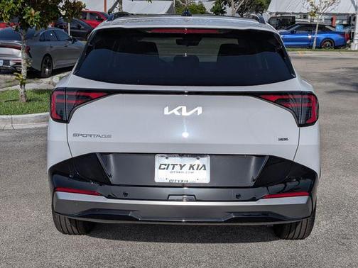 White 2026 Kia Sportage SX-Prestige