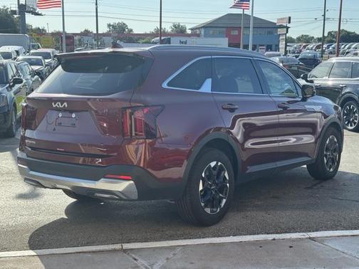 2025 Kia Sorento S