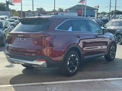 2025 Kia Sorento S