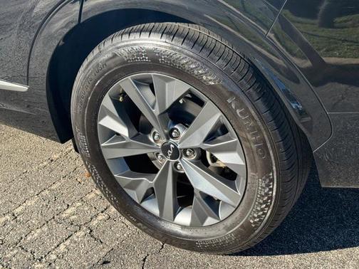 2024 Kia Sportage SX
