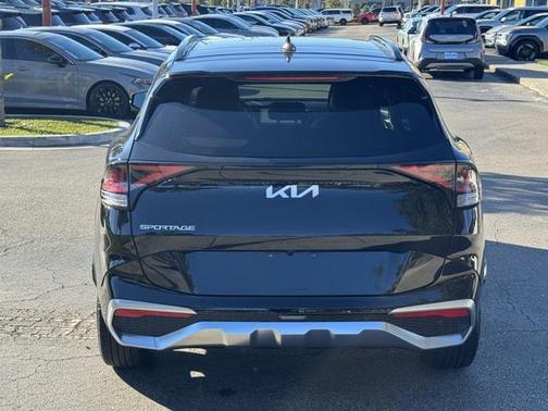 2024 Kia Sportage SX