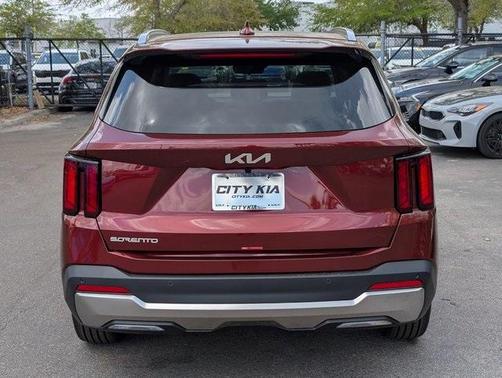 2025 Kia Sorento S