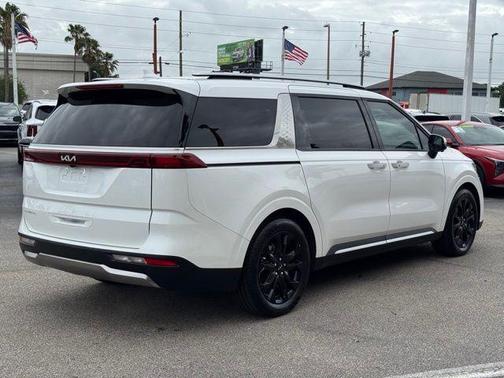 2024 Kia Carnival SX Prestige