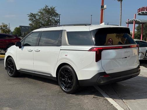 2025 Kia Carnival SX Prestige