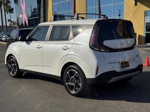 2023 Kia Soul EX