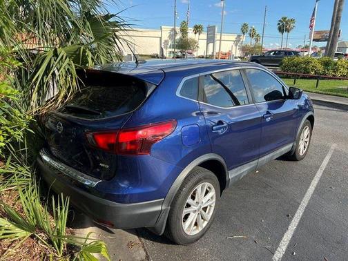 2018 Nissan Rogue Sport S