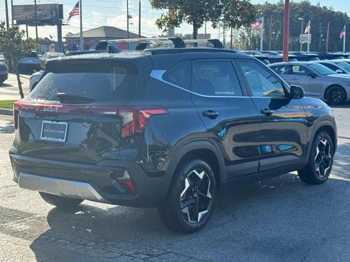 2024 Kia Seltos EX