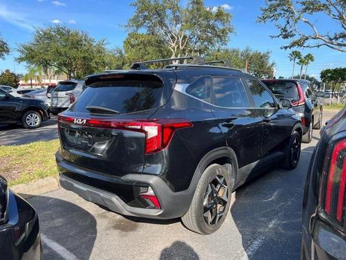 2024 Kia Seltos EX