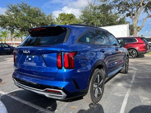2023 Kia Sorento S
