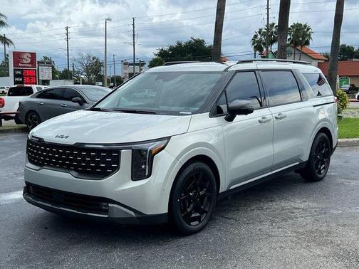 2026 Kia Carnival SX
