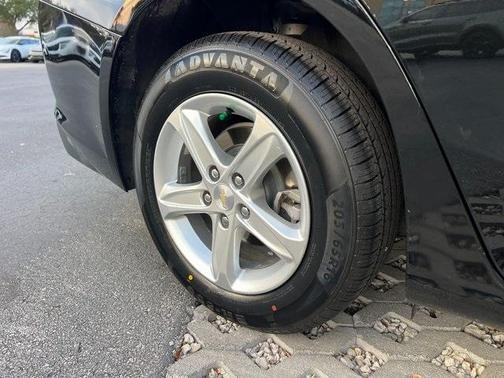 2022 Chevrolet Malibu 1LS