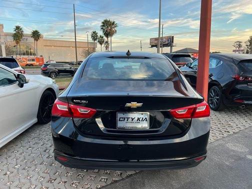 2022 Chevrolet Malibu 1LS