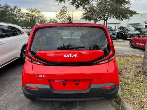 2022 Kia Soul LX