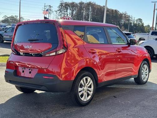 2022 Kia Soul LX