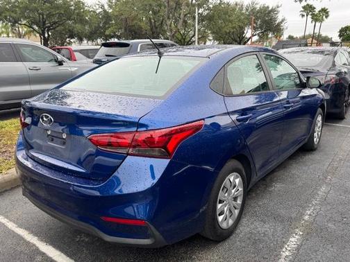 2022 Hyundai Accent SE