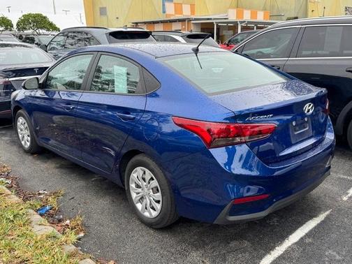 2022 Hyundai Accent SE