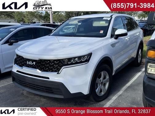 2023 Kia Sorento LX