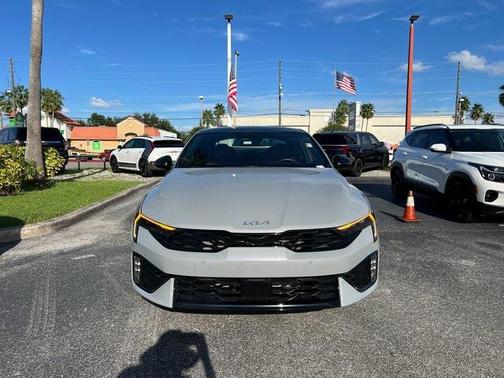 2025 Kia K5 GT-Line