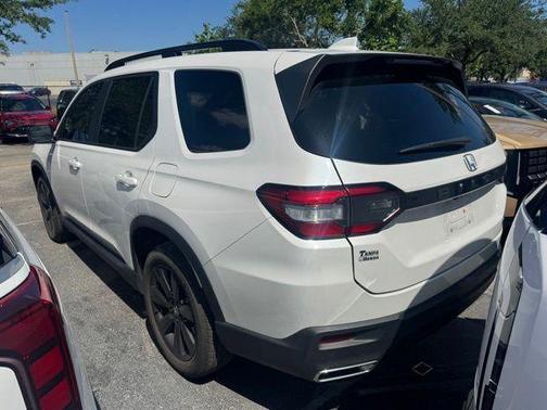 White 2025 Honda Pilot Sport