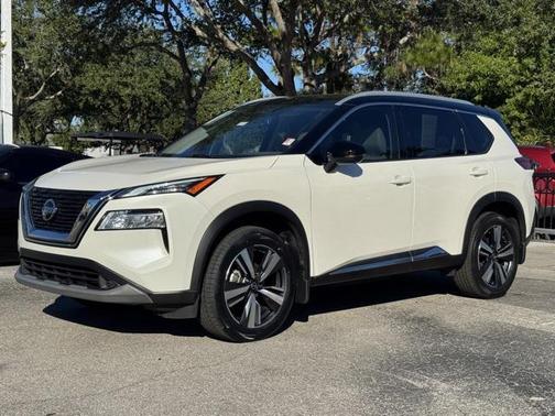 2021 Nissan Rogue SL