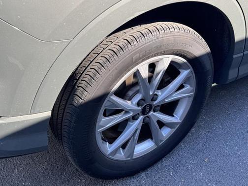 2021 Audi Q3 45 S line Premium