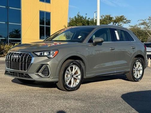 2021 Audi Q3 45 S line Premium