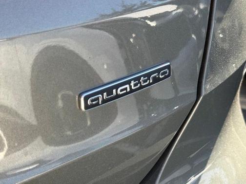 2021 Audi Q3 45 S line Premium