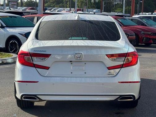 2019 Honda Accord Touring 2.0T